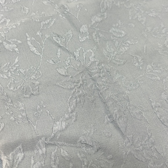 Mortada Women’s Icy Blue Shawl/Scarf - NWT - Picture 3 of 8